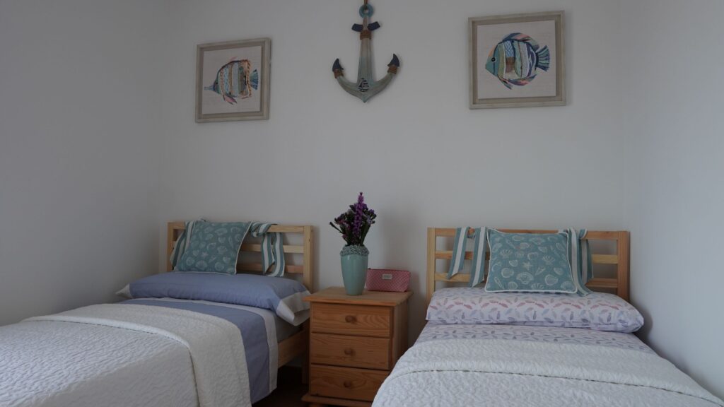 downstairs bedroom-casa-3p